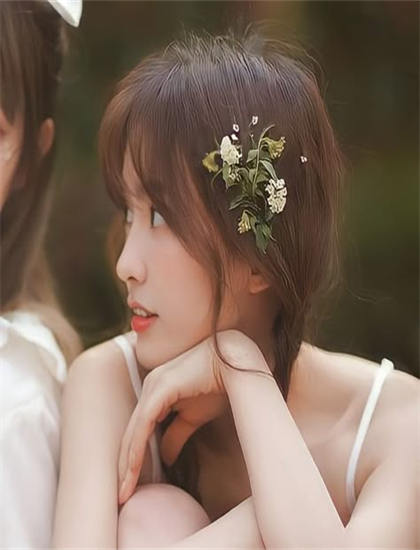 《夜伴歌声》美学价值热门分析：艺术美感与审美特征探讨